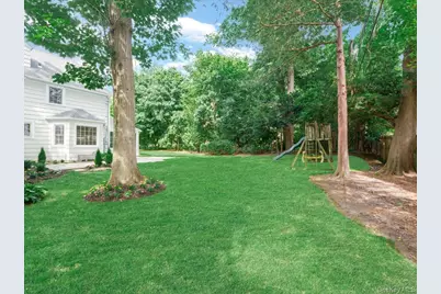 178 Overlook Avenue, Great Neck, NY 11021 - Photo 23