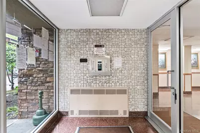 88-12 151 Avenue #4B, Howard Beach, NY 11414 - Photo 3