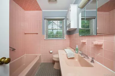 46 Barnard Avenue, Poughkeepsie, NY 12601 - Photo 19