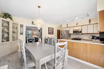 1241 Rhinelander Avenue, Bronx, NY 10461 - Photo 7