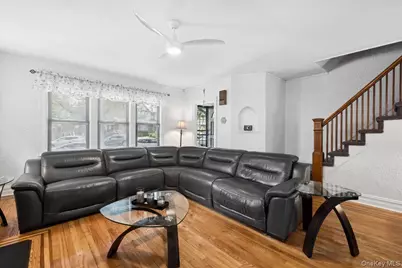 1241 Rhinelander Avenue, Bronx, NY 10461 - Photo 3