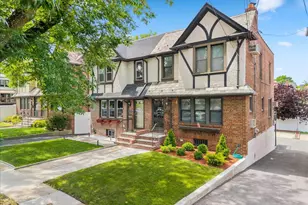 1241 Rhinelander Ave, Bronx, NY 10461 - Photo 1