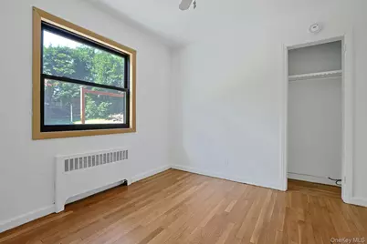 141 Curtis Lane, Yonkers, NY 10710 - Photo 15