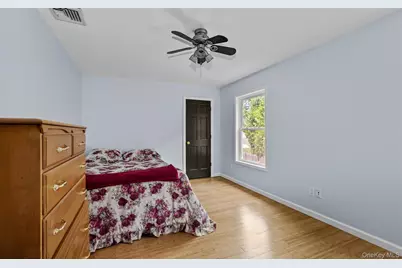 125 Ohio Avenue, Massapequa, NY 11758 - Photo 19