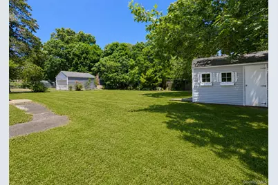 9 McGaw Avenue, Lake Grove, NY 11755 - Photo 21