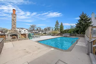 204 Bayview Ave, Massapequa, NY 11758 - Photo 35