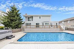 204 Bayview Ave, Massapequa, NY 11758 - Photo 37