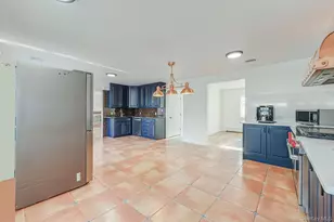 204 Bayview Ave, Massapequa, NY 11758 - Photo 15