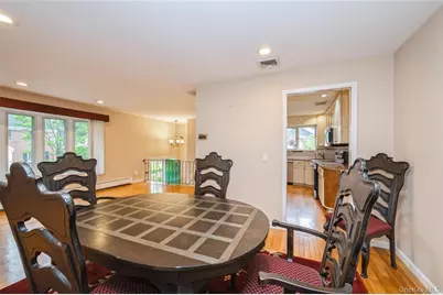 119 Norwood Avenue, Malverne, NY 11565 - Photo 7