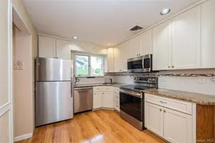 119 Norwood Ave, Malverne, NY 11565 - Photo 9