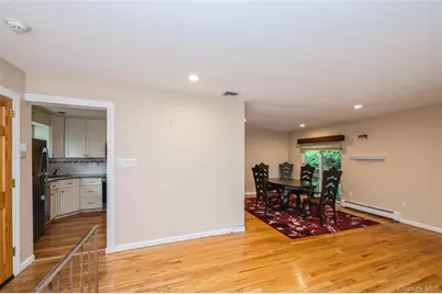 119 Norwood Avenue, Malverne, NY 11565 - Photo 5