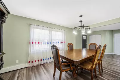 23 Essex Drive, Coram, NY 11727 - Photo 11