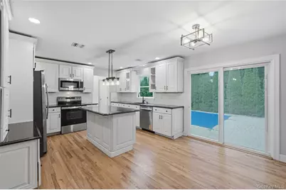 168 Hickory Street, Port Jefferson Station, NY 11776 - Photo 9