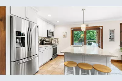 3 Ridge Road, Northport, NY 11768 - Photo 7