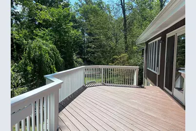 2 Livingston Road, Scarsdale, NY 10583 - Photo 17