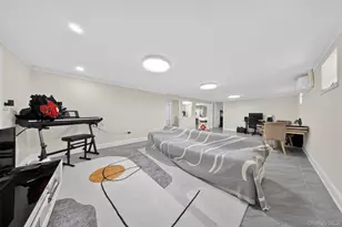 32-18 172nd St, Flushing, NY 11358 - Photo 17