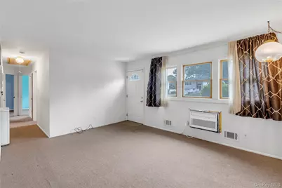 1142 Bay Shore Avenue, Bay Shore, NY 11706 - Photo 3