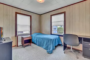 19 Poplar Pl, Glen Cove, NY 11542 - Photo 9