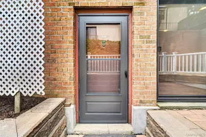 11 Jackson Avenue #81, Scarsdale, NY 10583 - Photo 3