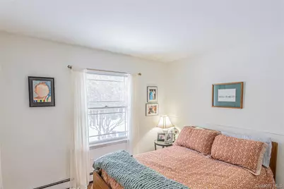 30 Hudson Drive, Hyde Park, NY 12538 - Photo 11
