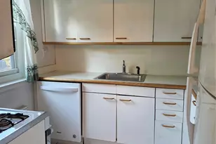 152-34 Jewel Ave, Kew Gardens, NY 11367 - Photo 5