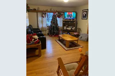 2210 New York Avenue, Huntington Station, NY 11746 - Photo 13