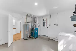 5569 Kings Hwy, Brooklyn, NY 11203 - Photo 37