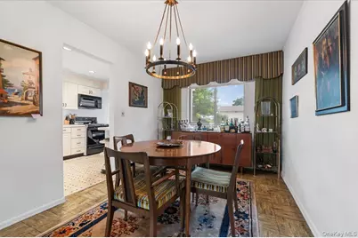 279 N Kentucky Avenue, Massapequa, NY 11758 - Photo 13
