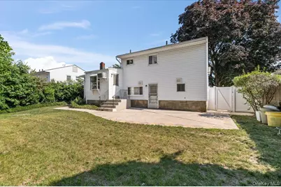 279 N Kentucky Avenue, Massapequa, NY 11758 - Photo 25