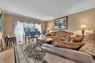 4382 New York Ave, Island Park, NY 11558 - Photo 5