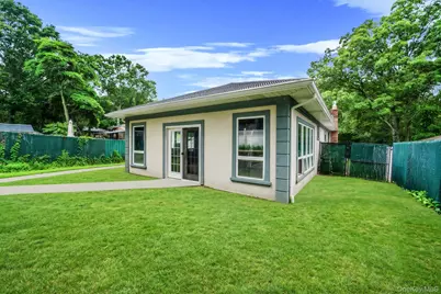 138 River Road, Shirley, NY 11967 - Photo 31