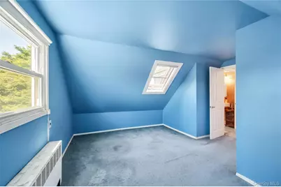 34 Oak Street, Hicksville, NY 11801 - Photo 17