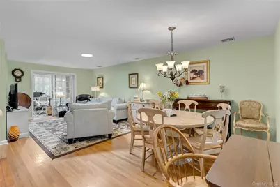 42 Knolls Drive, Stony Brook, NY 11790 - Photo 3