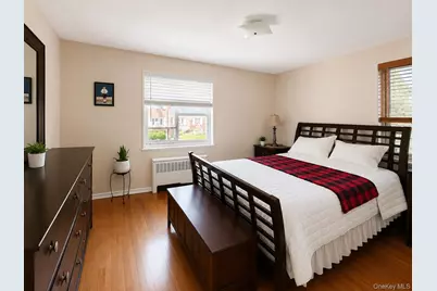 221-51 Manor Road #Upper, Queens Village, NY 11427 - Photo 5