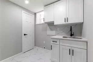3321 Fish Ave, Bronx, NY 10469 - Photo 17