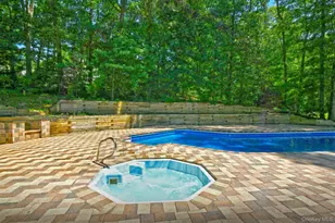 3 Jacobs Path, Melville, NY 11747 - Photo 13