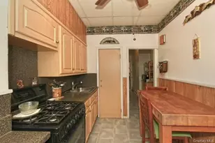 86-50 91st St, Woodhaven, NY 11421 - Photo 15