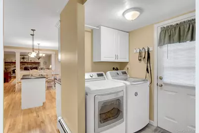 9 Briar Path, East Setauket, NY 11733 - Photo 19