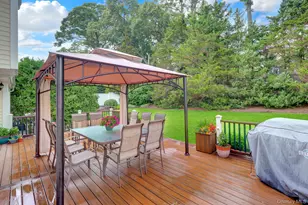 9 Briar Path, East Setauket, NY 11733 - Photo 33