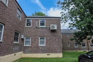 61-26 255th, Little Neck, NY 11362 - Photo 33