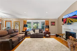 10 The Knolls, Locust Valley, NY 11560 - Photo 9