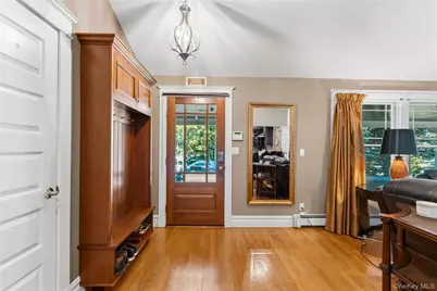 10 The Knolls, Locust Valley, NY 11560 - Photo 7