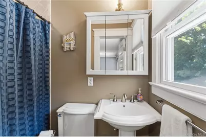 10 The Knolls, Locust Valley, NY 11560 - Photo 19