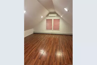 125 Washington Avenue, Amityville, NY 11701 - Photo 17