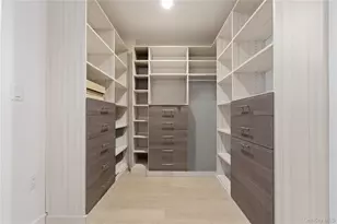 131-01 40th Rd, Flushing, NY 11354 - Photo 3