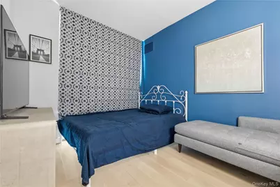 131-01 40th Road #11A, Flushing, NY 11354 - Photo 15