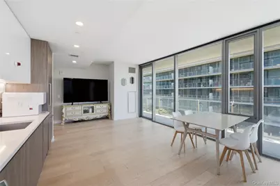 131-01 40th Road #11A, Flushing, NY 11354 - Photo 7
