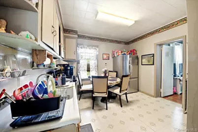 3071 Coddington Avenue, Bronx, NY 10461 - Photo 15