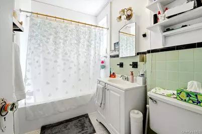 3071 Coddington Avenue, Bronx, NY 10461 - Photo 19