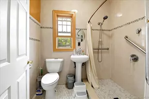 3071 Coddington Ave, Bronx, NY 10461 - Photo 11
